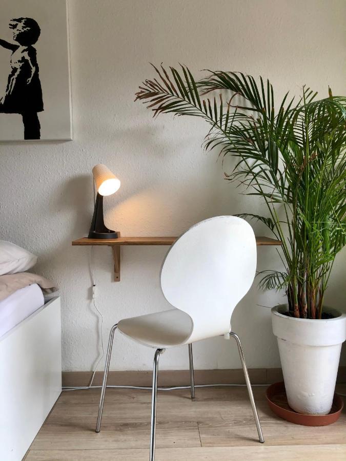 Cool & Central 2 Bedroom In Heart Of Eaux-Vives Женева Екстер'єр фото