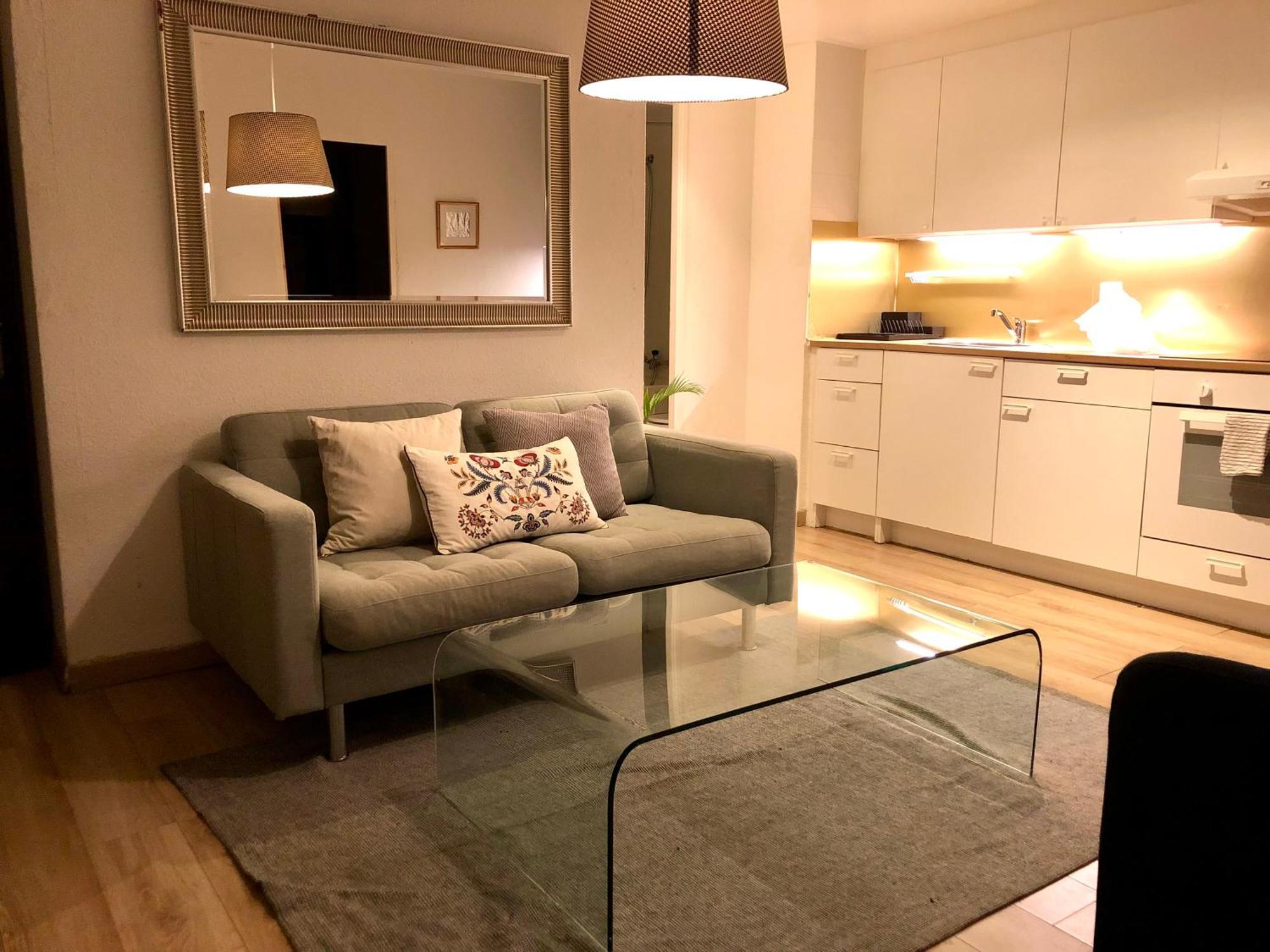 Cool & Central 2 Bedroom In Heart Of Eaux-Vives Женева Екстер'єр фото